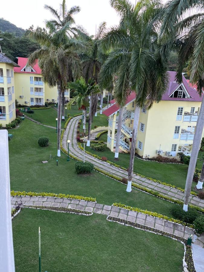 The View At Mystic Ridge Penthouse 78A Apartman Ocho Rios Kültér fotó