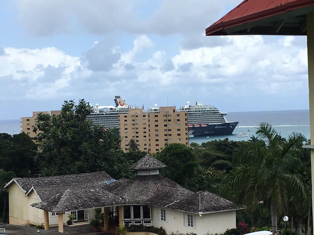 The View At Mystic Ridge Penthouse 78A Apartman Ocho Rios Kültér fotó