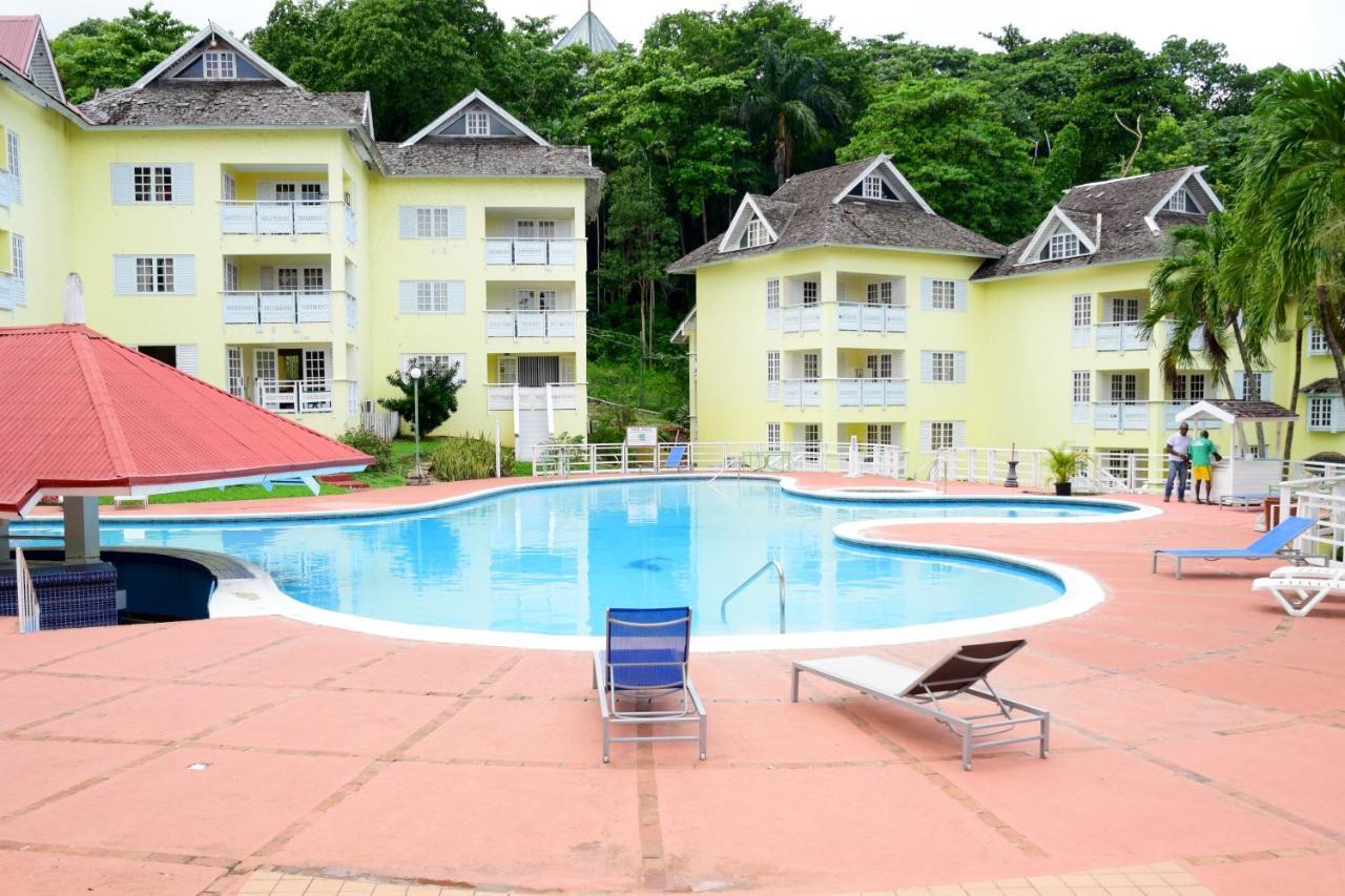 The View At Mystic Ridge Penthouse 78A Apartman Ocho Rios Kültér fotó