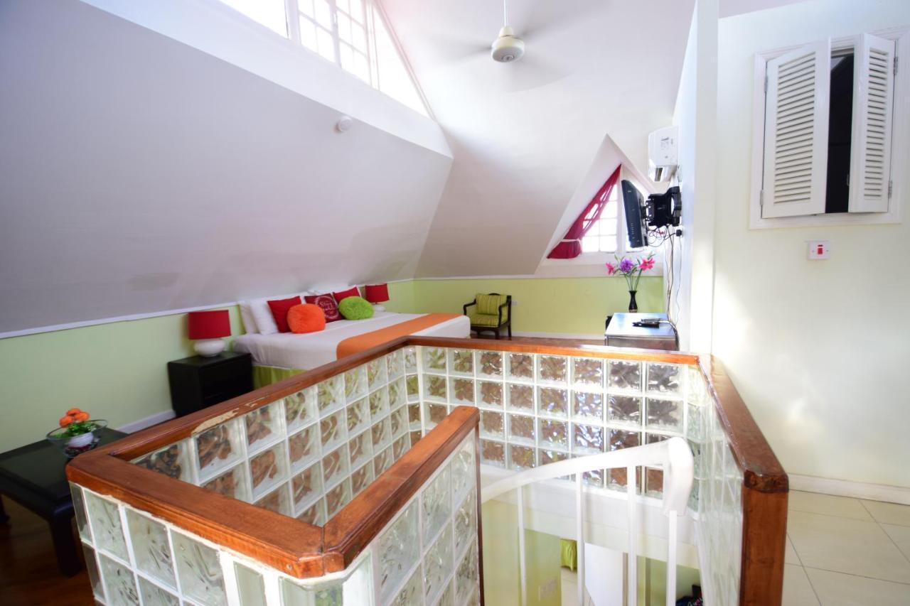 The View At Mystic Ridge Penthouse 78A Apartman Ocho Rios Kültér fotó
