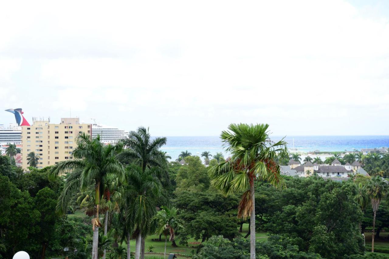 The View At Mystic Ridge Penthouse 78A Apartman Ocho Rios Kültér fotó