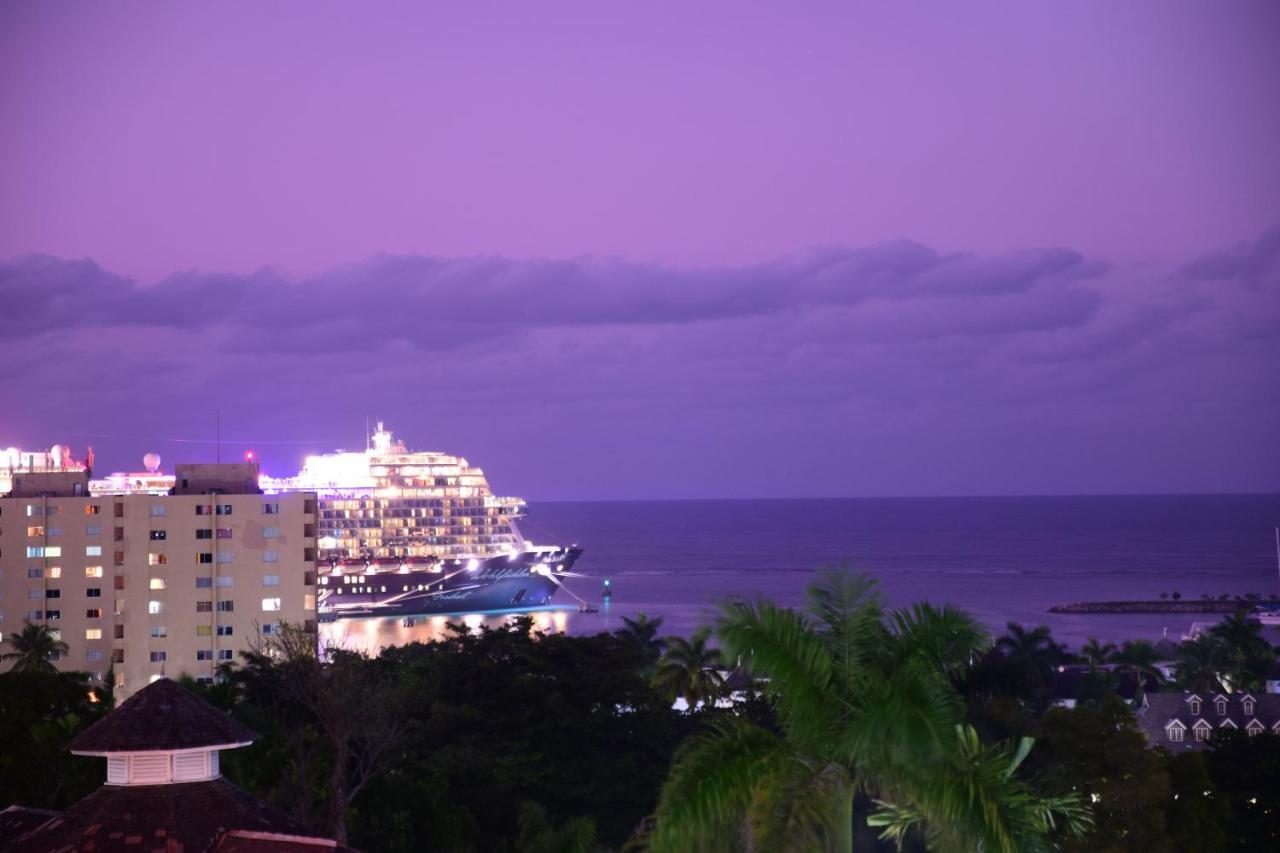 The View At Mystic Ridge Penthouse 78A Apartman Ocho Rios Kültér fotó
