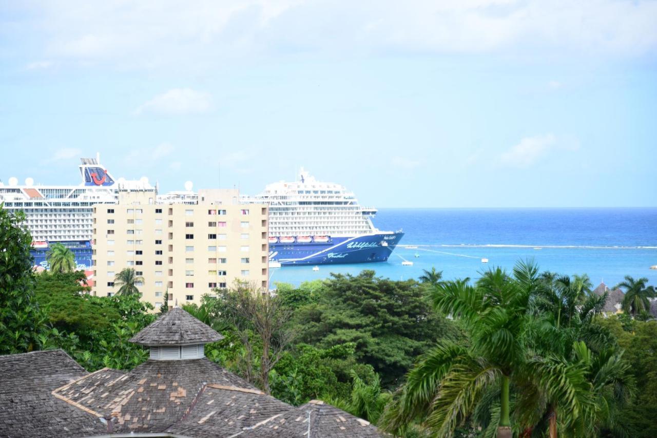 The View At Mystic Ridge Penthouse 78A Apartman Ocho Rios Kültér fotó